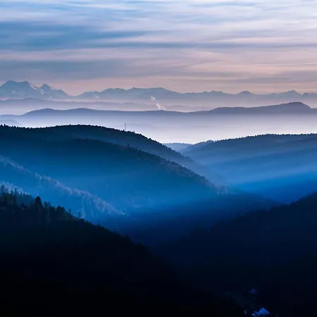 Hoehengasthaus Kolmenhof An Der Donauquelle 3*