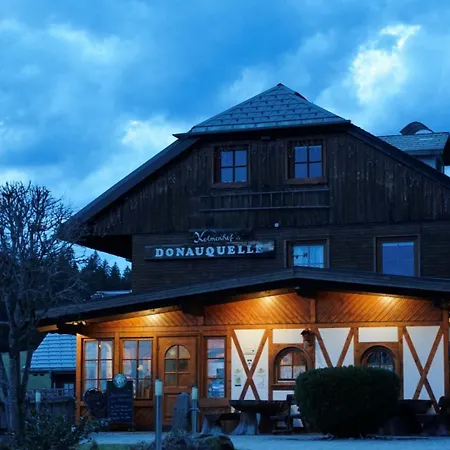 Höhengasthaus Kolmenhof An Der Donauquelle Gasthof Furtwangen