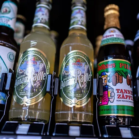 Hoehengasthaus Kolmenhof An Der Donauquelle Pensión