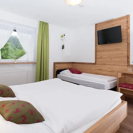 Hoehengasthaus Kolmenhof An Der Donauquelle 3* Furtwangen