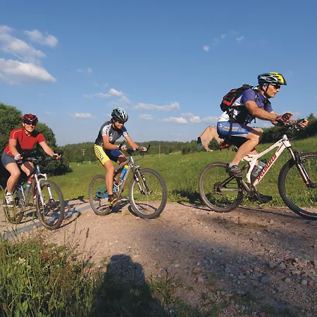 Hoehengasthaus Kolmenhof An Der Donauquelle 3* Furtwangen