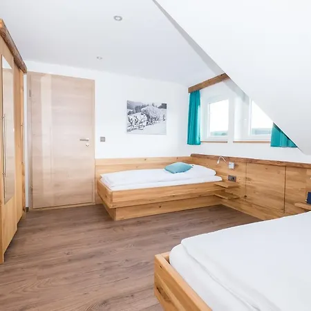 Pensjonat Der Kolmenhof - Dein Ort An Der Quelle 3*