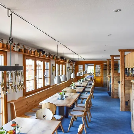 Höhengasthaus Kolmenhof An Der Donauquelle Gasthof