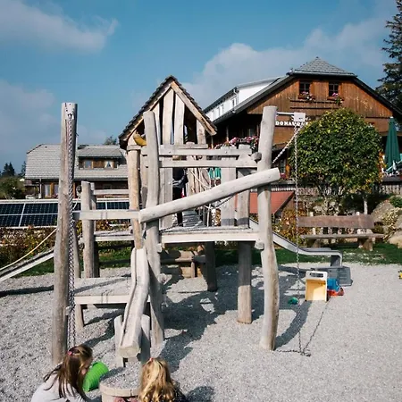 Hoehengasthaus Kolmenhof An Der Donauquelle 3* 富特旺根