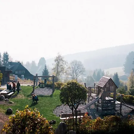 Hoehengasthaus Kolmenhof An Der Donauquelle 招待所